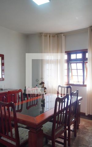 Casa à venda com 360m², 3 quartos e 2 vagasCopa