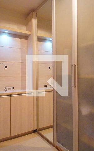 Casa à venda com 350m², 3 quartos e 5 vagas Casa à venda com 350m², 3 quartos e 5 vagasQuarto 2