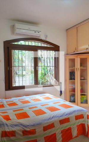 Casa à venda com 350m², 3 quartos e 5 vagas Casa à venda com 350m², 3 quartos e 5 vagasQuarto 1
