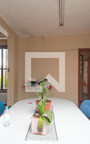 Casa à venda com 350m², 3 quartos e 5 vagas Casa à venda com 350m², 3 quartos e 5 vagasSala 2