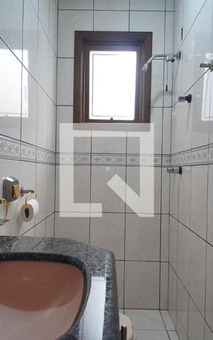 Casa à venda com 350m², 3 quartos e 5 vagas Casa à venda com 350m², 3 quartos e 5 vagasBanheiro 2