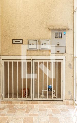 Casa à venda com 126m², 3 quartos e 2 vagas Casa à venda com 126m², 3 quartos e 2 vagasHAll