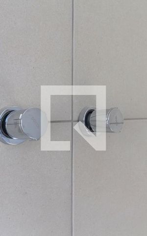 Apartamento à venda com 80m², 1 quarto e sem vagaBanheiro