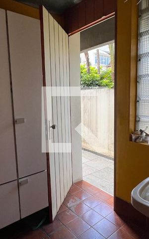 Casa para alugar com 350m², 3 quartos e 4 vagas Casa para alugar com 350m², 3 quartos e 4 vagasÁrea de Serviço