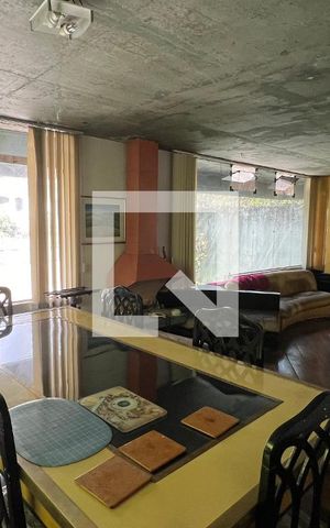 Casa para alugar com 350m², 3 quartos e 4 vagas Casa para alugar com 350m², 3 quartos e 4 vagasSala de Jantar