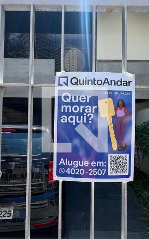Casa para alugar com 350m², 3 quartos e 4 vagas Casa para alugar com 350m², 3 quartos e 4 vagasGaragem