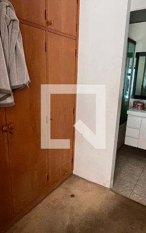 Casa para alugar com 350m², 3 quartos e 4 vagas Casa para alugar com 350m², 3 quartos e 4 vagasCloset