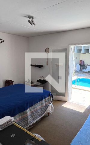 Casa para alugar com 350m², 3 quartos e 4 vagas Casa para alugar com 350m², 3 quartos e 4 vagasQuarto 1