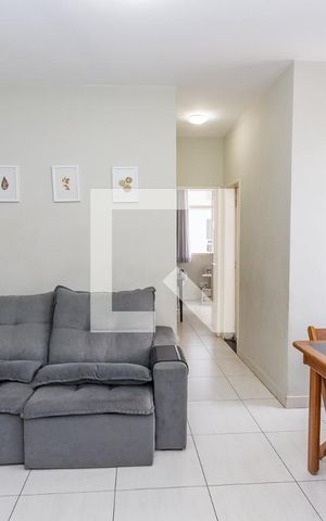 Apartamento à venda com 55m², 2 quartos e 1 vaga Apartamento à venda com 55m², 2 quartos e 1 vagaSala