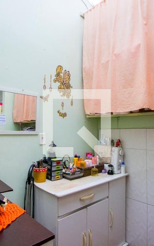 Casa à venda com 152m², 2 quartos e 3 vagas Casa à venda com 152m², 2 quartos e 3 vagasJardim de inverno
