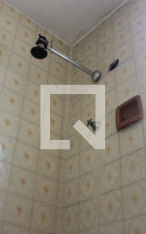 Casa à venda com 200m², 4 quartos e 3 vagasBanheiro 4