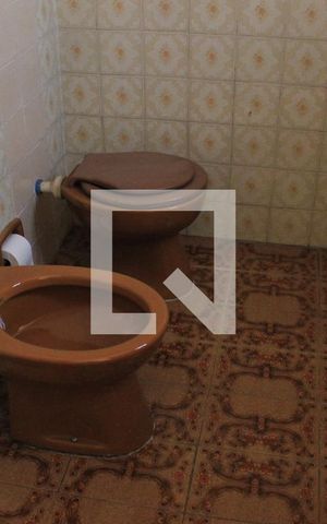 Casa à venda com 200m², 4 quartos e 3 vagasBanheiro 4