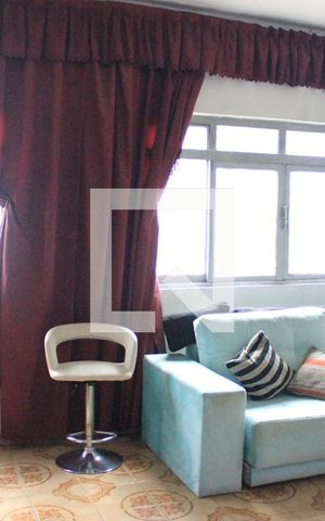 Casa à venda com 200m², 4 quartos e 3 vagasSala