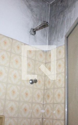 Casa à venda com 200m², 4 quartos e 3 vagasBanheiro da Suíte