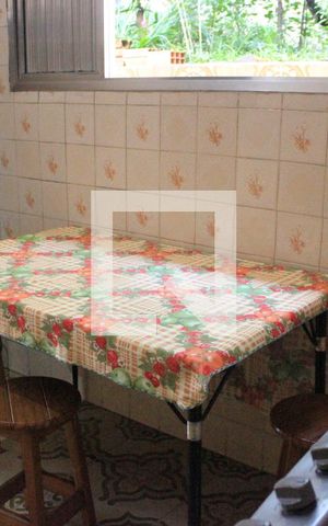 Casa à venda com 200m², 4 quartos e 3 vagasCozinha