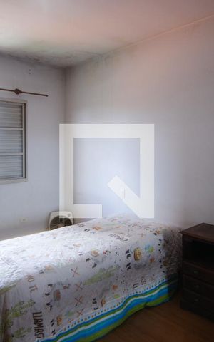 Casa à venda com 180m², 4 quartos e 2 vagas Casa à venda com 180m², 4 quartos e 2 vagasSuíte 4