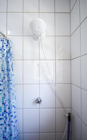 Casa à venda com 180m², 4 quartos e 2 vagas Casa à venda com 180m², 4 quartos e 2 vagasSuíte 2