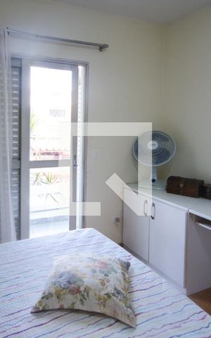 Casa à venda com 180m², 4 quartos e 2 vagas Casa à venda com 180m², 4 quartos e 2 vagasSuíte 2