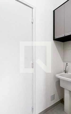 Apartamento à venda com 24m², 1 quarto e sem vaga Apartamento à venda com 24m², 1 quarto e sem vagaÁrea de Serviço