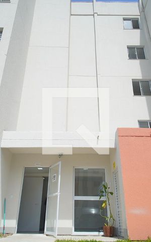 Apartamento à venda com 44m², 2 quartos e 1 vaga Apartamento à venda com 44m², 2 quartos e 1 vagaFachada do bloco