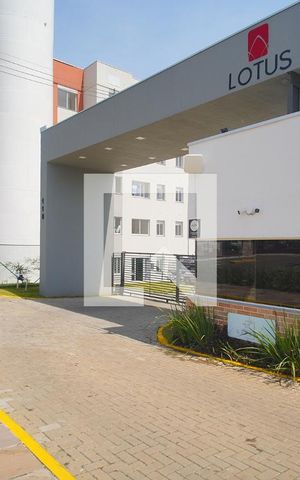Apartamento à venda com 44m², 2 quartos e 1 vaga Apartamento à venda com 44m², 2 quartos e 1 vagaFachada