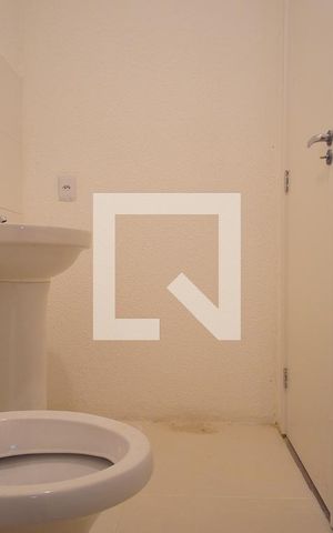 Apartamento à venda com 44m², 2 quartos e 1 vaga Apartamento à venda com 44m², 2 quartos e 1 vagaBanheiro