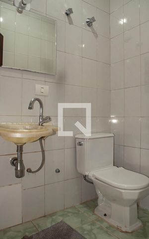 Casa para alugar com 400m², 6 quartos e 3 vagasLavabo da Sala