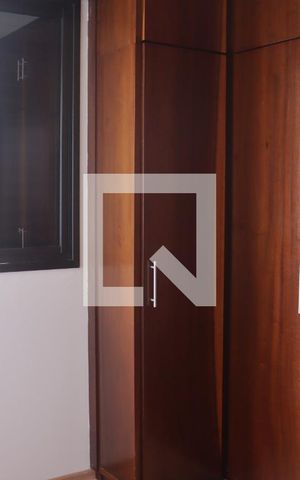 Apartamento para alugar com 80m², 2 quartos e 1 vagaCloset da suíte 2