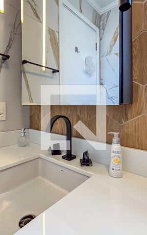 Apartamento para alugar com 105m², 3 quartos e 2 vagasBanheiro