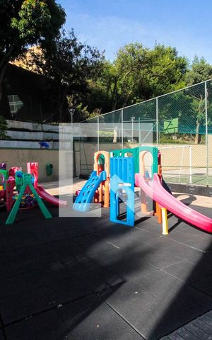 Apartamento à venda com 61m², 3 quartos e 1 vaga Apartamento à venda com 61m², 3 quartos e 1 vagaÁrea comum - Playground