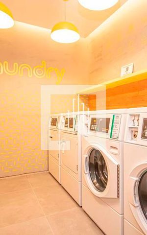 Apartamento à venda com 36m², 1 quarto e 1 vaga Apartamento à venda com 36m², 1 quarto e 1 vagaLavanderia