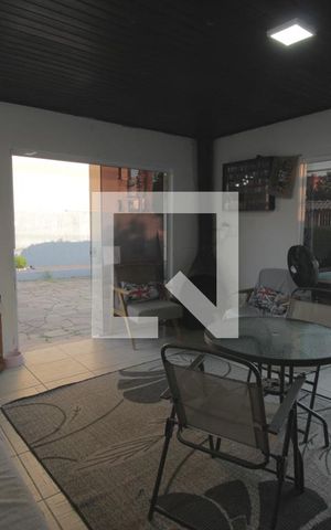 Casa à venda com 90m², 2 quartos e 4 vagasÁrea comum - Churrasqueira