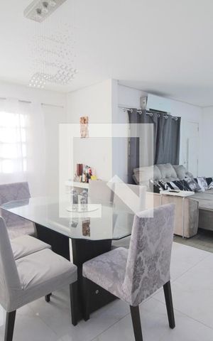 Casa à venda com 90m², 2 quartos e 4 vagasSala de Jantar