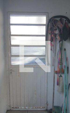 Casa à venda com 90m², 2 quartos e 4 vagasÁrea de Serviço