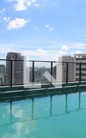 Studio à venda com 26m², 1 quarto e sem vagaÁrea comum - Piscina