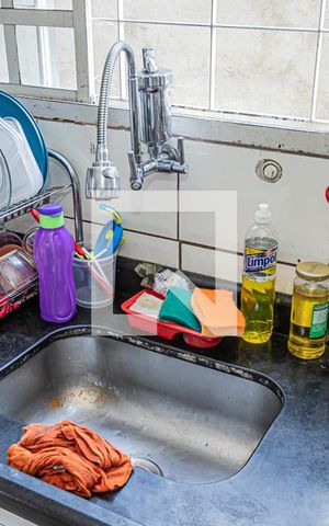 Casa à venda com 300m², 4 quartos e 1 vagaSala e cozinha - casa 2