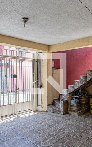 Casa à venda com 300m², 4 quartos e 1 vagaGaragem