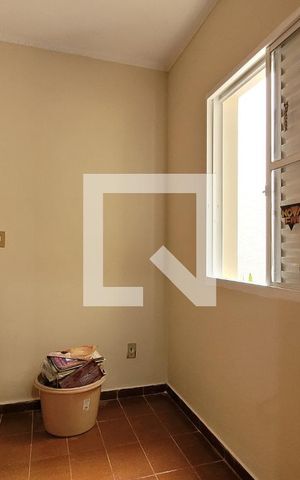 Casa para alugar com 200m², 3 quartos e 2 vagas Casa para alugar com 200m², 3 quartos e 2 vagasQuarto de serviço
