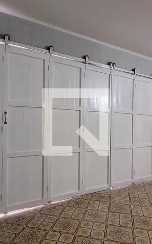 Casa para alugar com 200m², 3 quartos e 2 vagas Casa para alugar com 200m², 3 quartos e 2 vagasGaragem