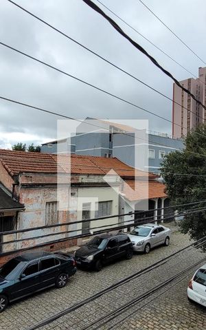 Casa para alugar com 200m², 3 quartos e 2 vagas Casa para alugar com 200m², 3 quartos e 2 vagasVista
