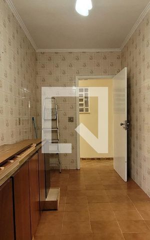 Casa para alugar com 200m², 3 quartos e 2 vagas Casa para alugar com 200m², 3 quartos e 2 vagasArea de serviço