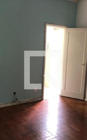 Apartamento à venda com 75m², 3 quartos e sem vaga