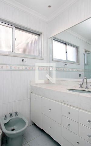 Apartamento à venda com 127m², 3 quartos e 1 vagaBanheiro Quarto 1 Suíte