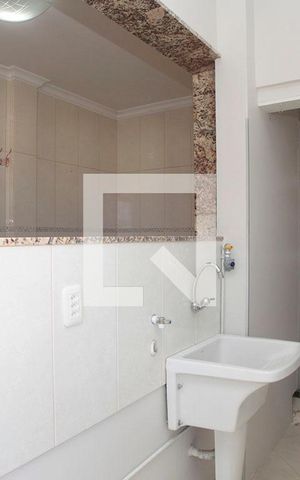 Apartamento à venda com 127m², 3 quartos e 1 vagaÁrea de Serviço
