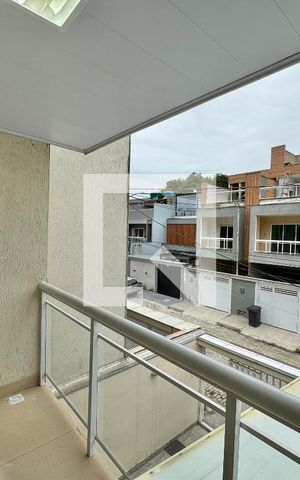 Casa de condomínio à venda com 105m², 2 quartos e 2 vagas Casa de condomínio à venda com 105m², 2 quartos e 2 vagasSuíte 2 - Varanda