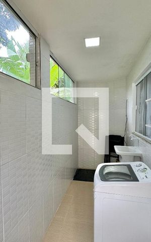 Casa de condomínio à venda com 105m², 2 quartos e 2 vagas Casa de condomínio à venda com 105m², 2 quartos e 2 vagasÁrea de Serviço