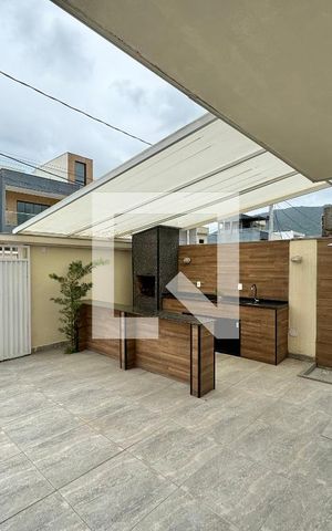 Casa de condomínio à venda com 105m², 2 quartos e 2 vagas Casa de condomínio à venda com 105m², 2 quartos e 2 vagasÁrea externa