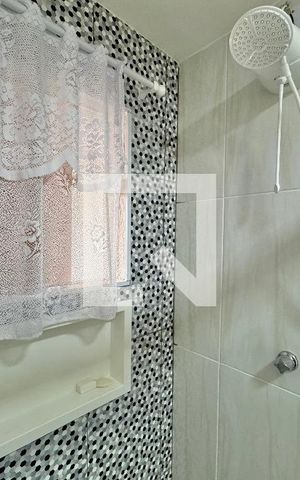Casa de condomínio à venda com 105m², 2 quartos e 2 vagas Casa de condomínio à venda com 105m², 2 quartos e 2 vagasSuíte 1 - Banheiro