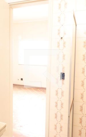 Casa para alugar com 316m², 4 quartos e 6 vagasBanheiro Social