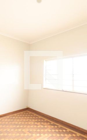 Casa para alugar com 316m², 4 quartos e 6 vagasQuarto 3